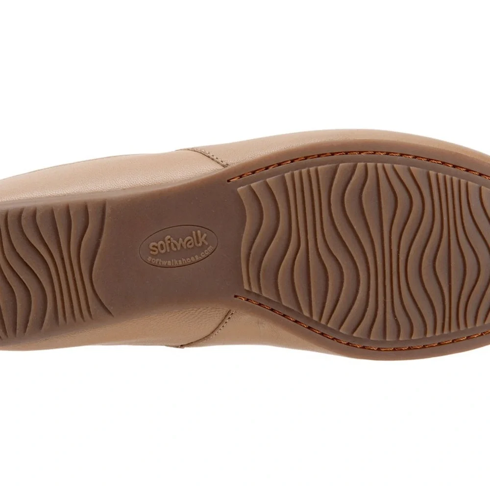 Softwalk Sandy Ballet Flats Taupe Leather 7.5 W Comfort Shoes Slingback Slip On